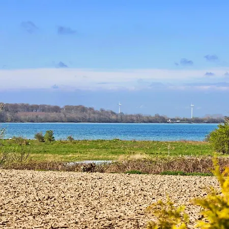 3 Bedroom Cozy In Svendborg